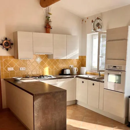De La Ravine Chez Juju Tatil Evi